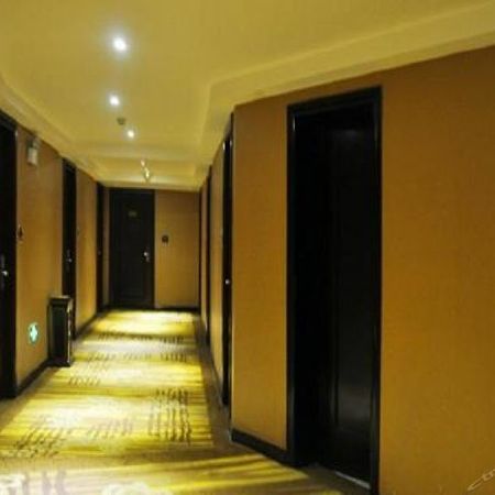 פוז'ו Hong Qi Grand Hotel מראה חיצוני תמונה