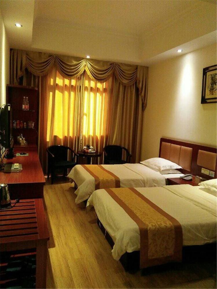 פוז'ו Hong Qi Grand Hotel מראה חיצוני תמונה