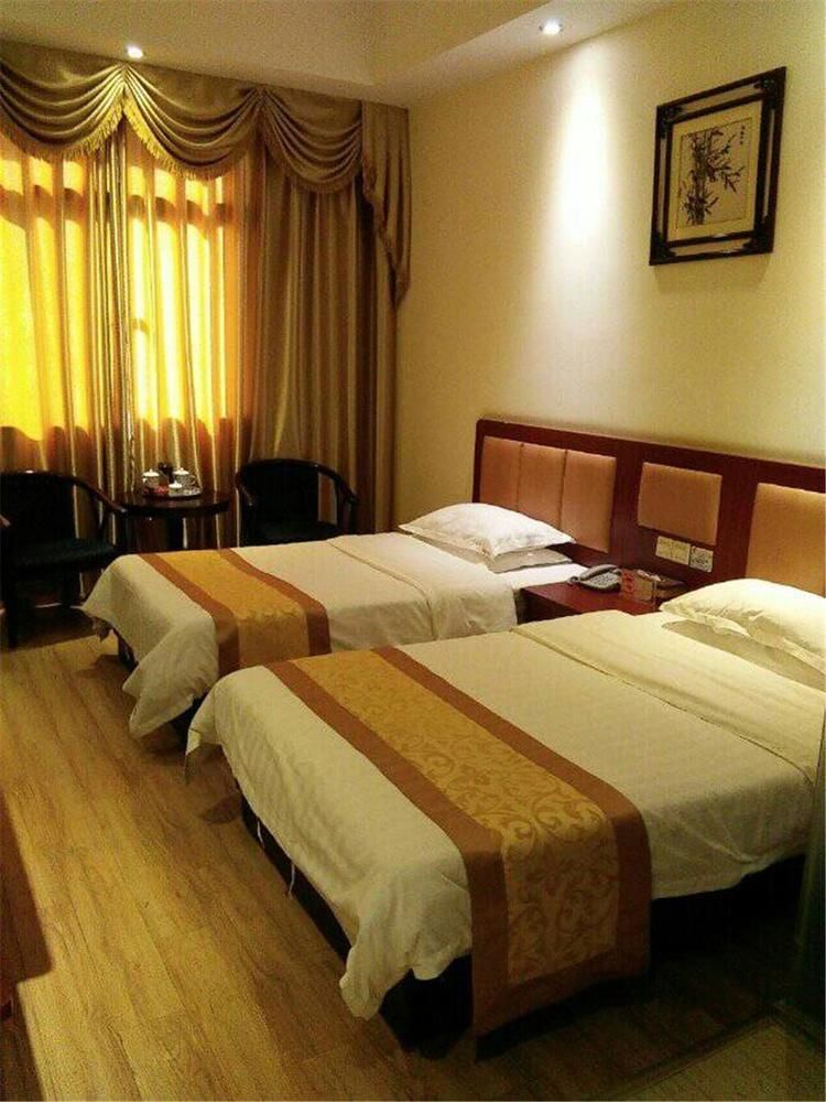 פוז'ו Hong Qi Grand Hotel מראה חיצוני תמונה