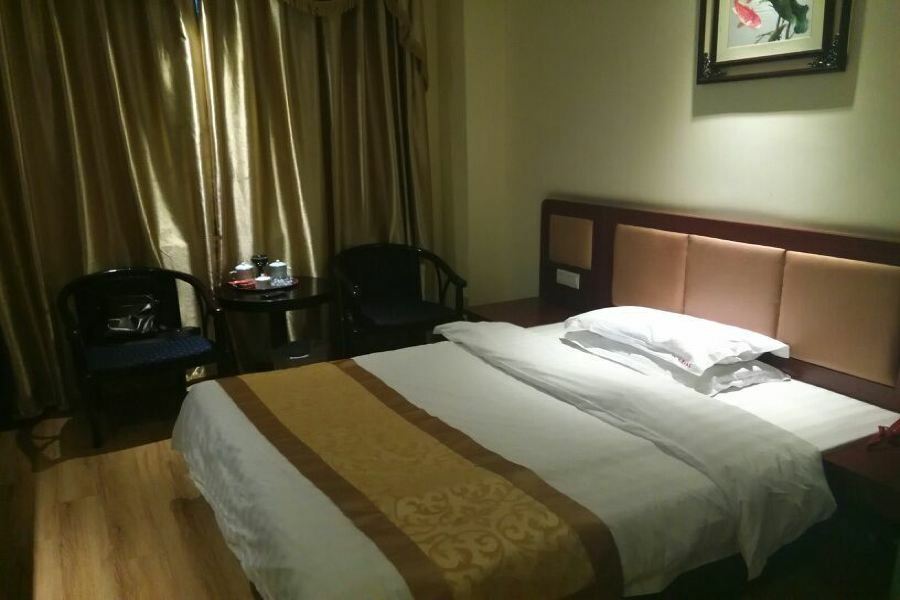 פוז'ו Hong Qi Grand Hotel מראה חיצוני תמונה